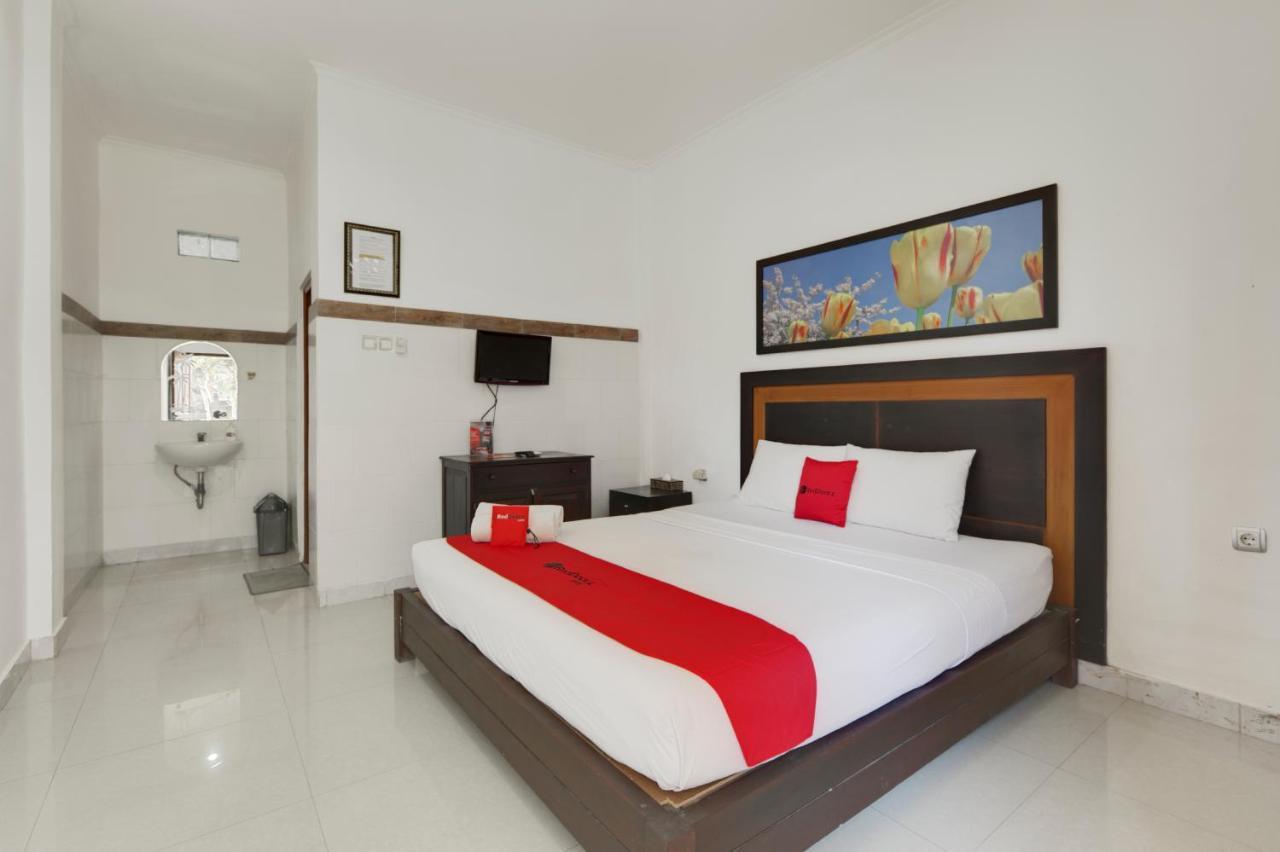 Reddoorz Near Stadion Kompyang Sujana Bali Денпасар Екстериор снимка