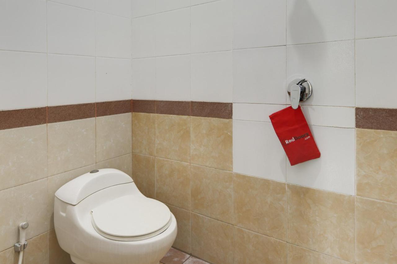 Reddoorz Near Stadion Kompyang Sujana Bali Денпасар Екстериор снимка